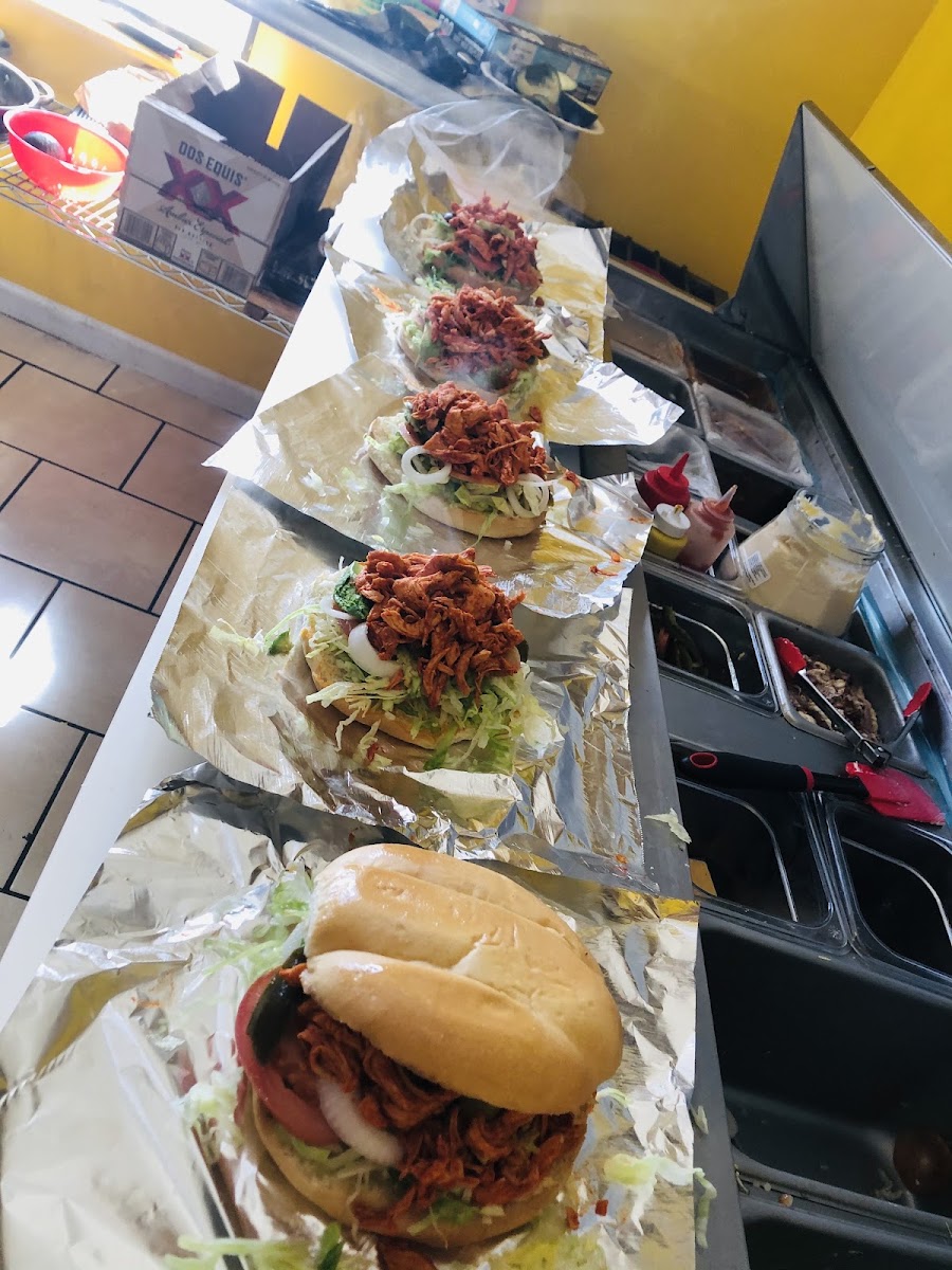 Taqueria La Autentica (mexican grill)