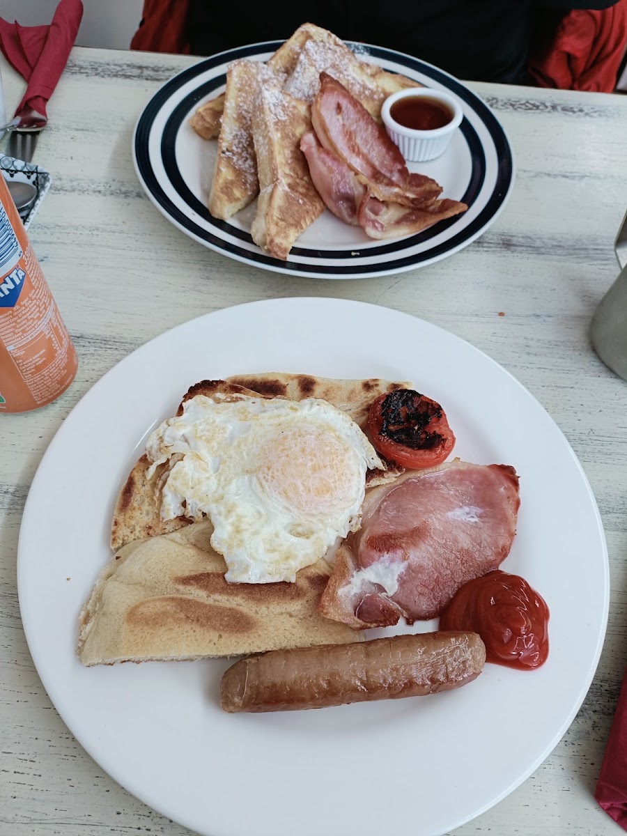 The Wee Cafe and Bakery