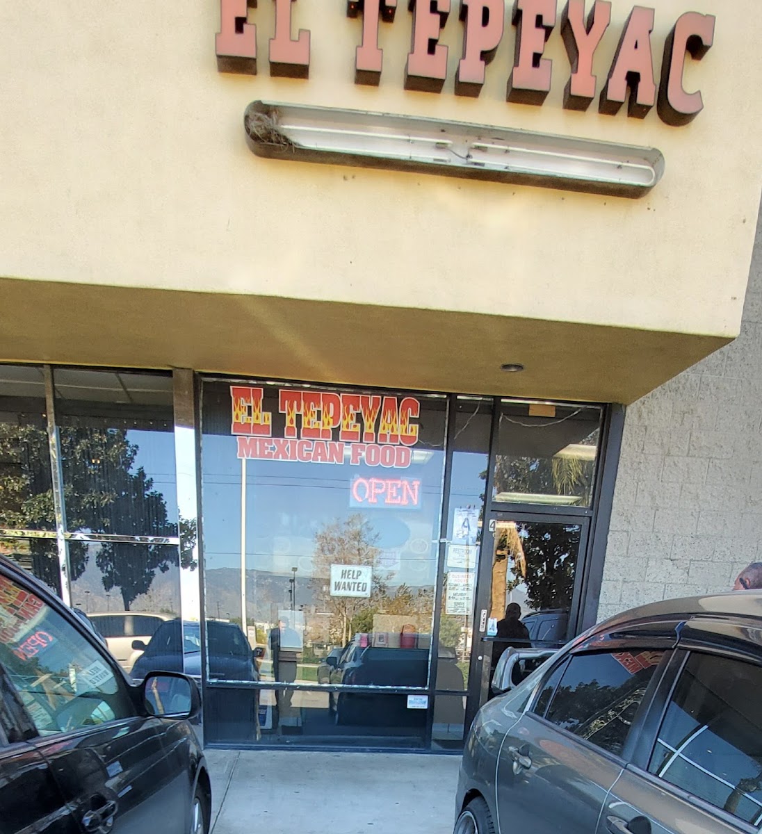 El Tepeyac Restaurant