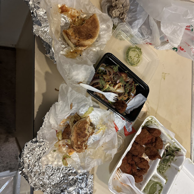 Fish Fry Burger Chaap Kulcha