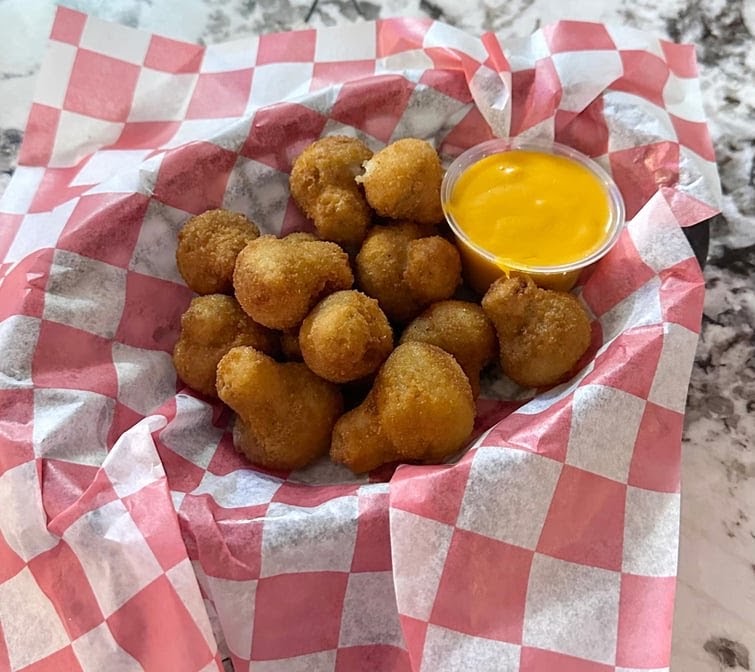 Haas' Sports Bar and Grill