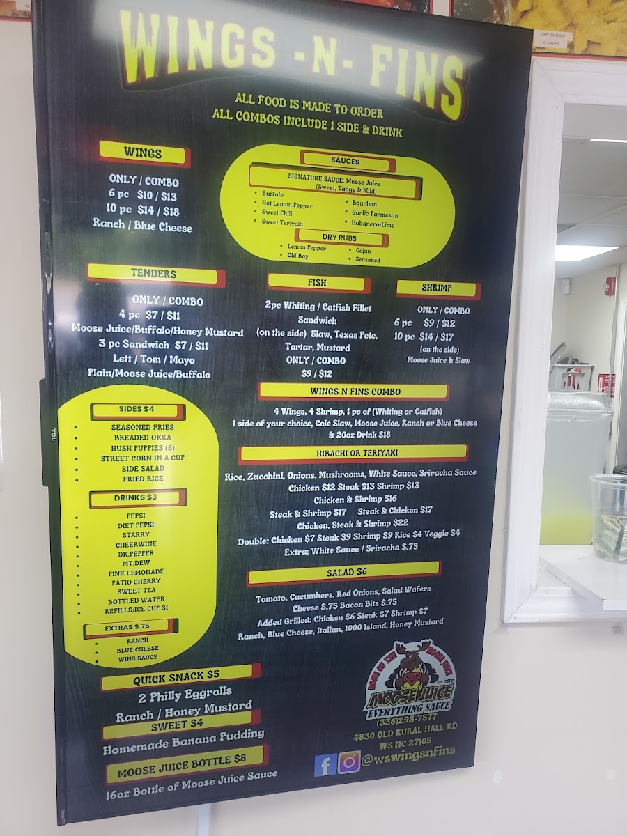 WS Wings-N-Fins menu board