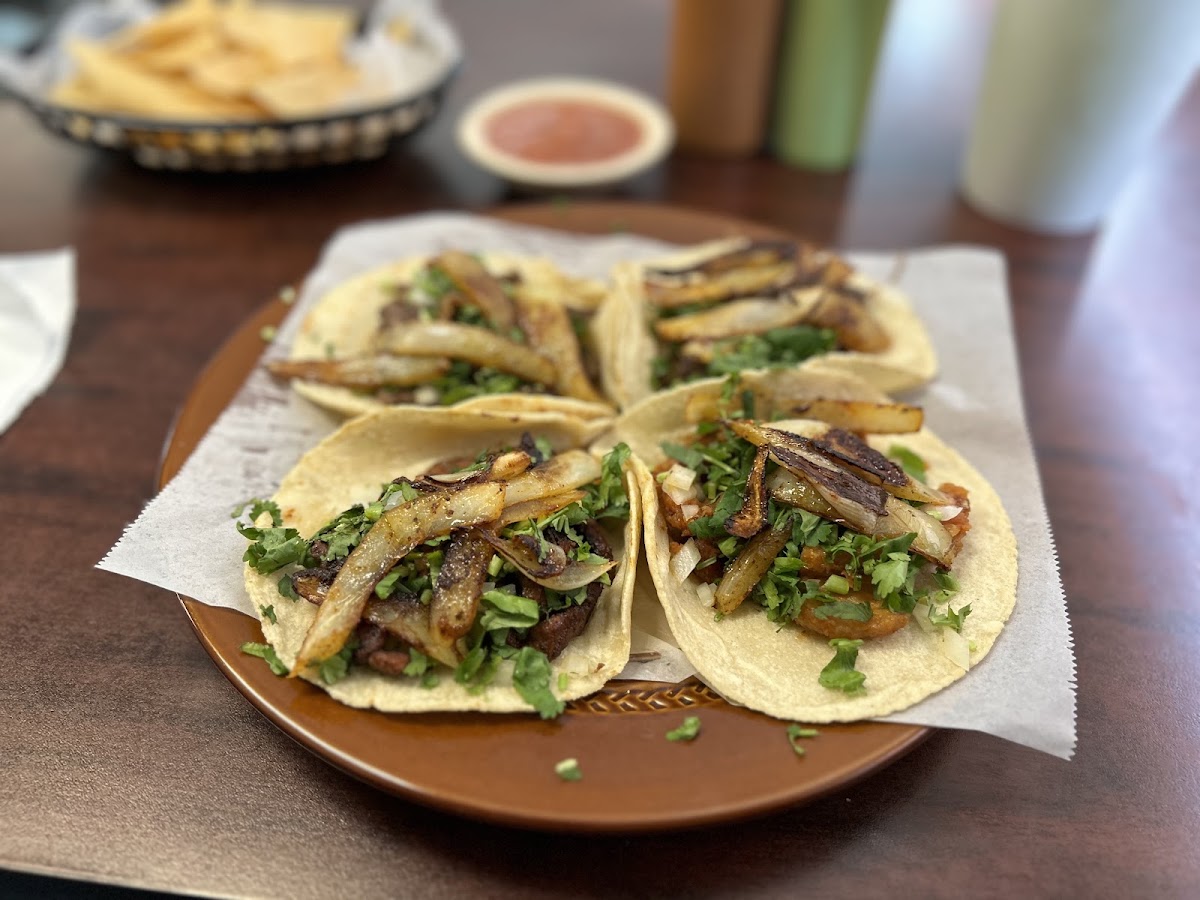 Perla's Taqueria #2