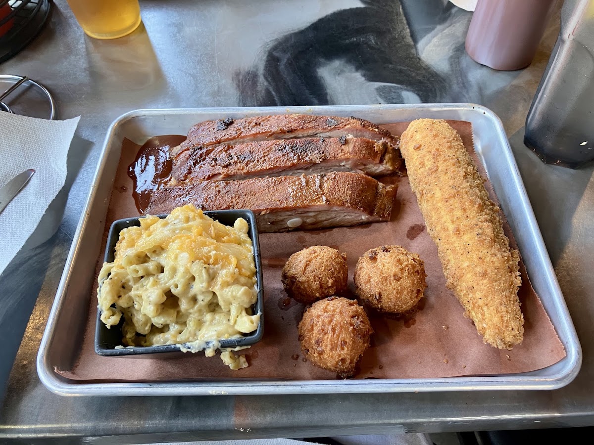 Pop's Smokehouse