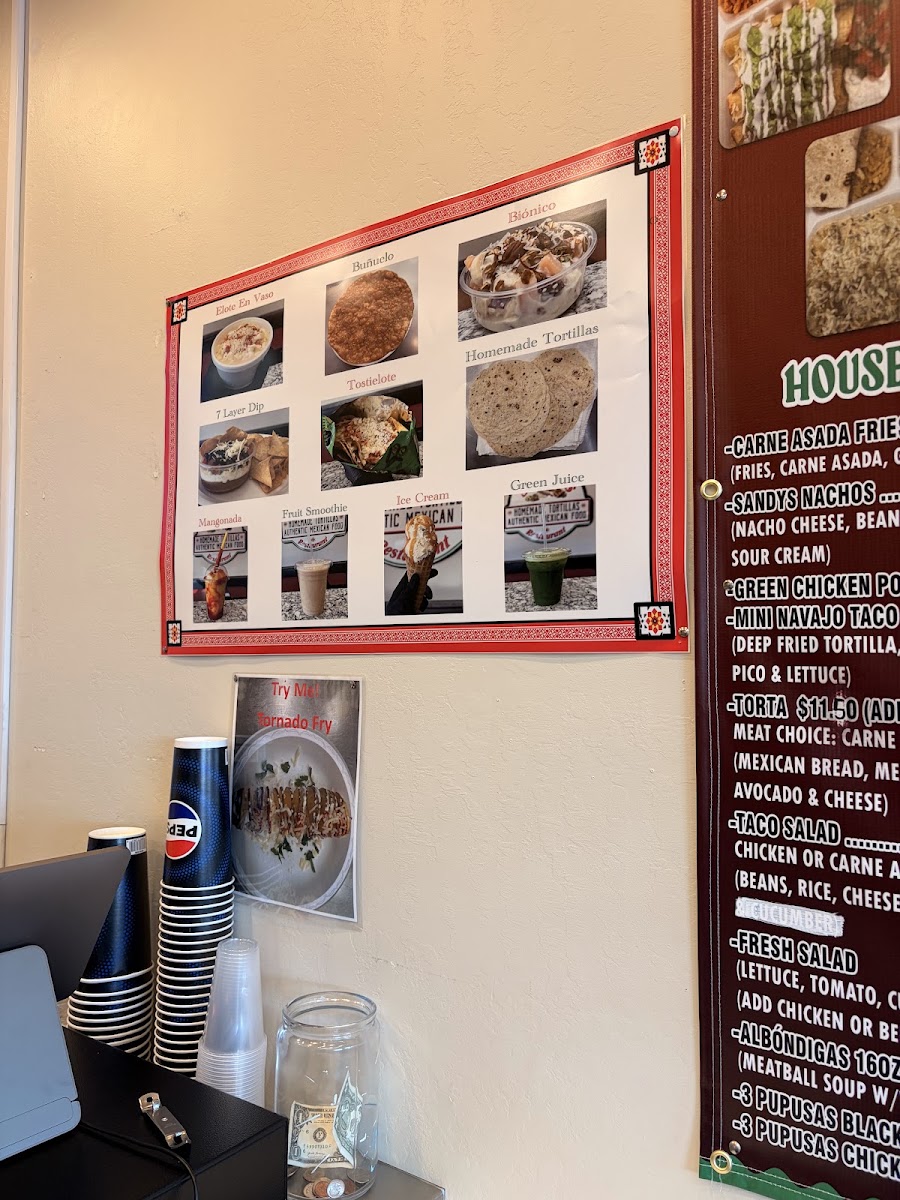 Sandy's Restaurant menu board