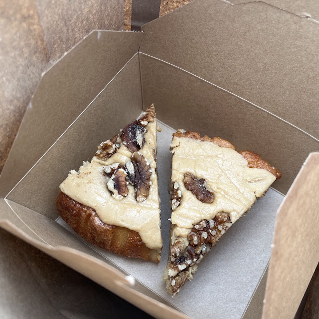 Apple Cinnamon Walnut Cake