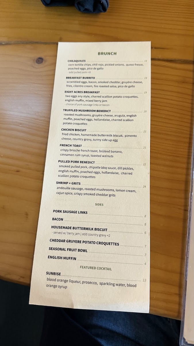 Eight Acres | Kitchen & Bar menu board