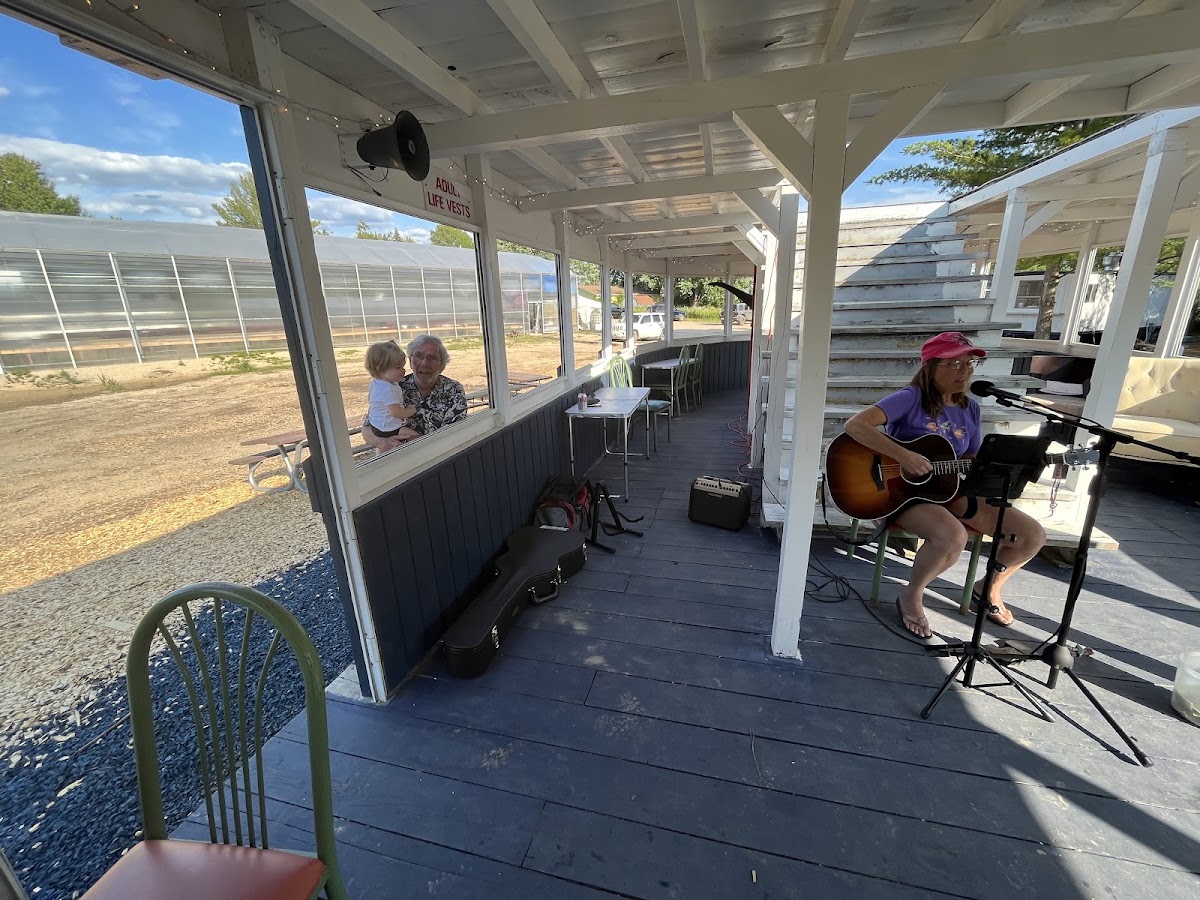 Trailside Food Court