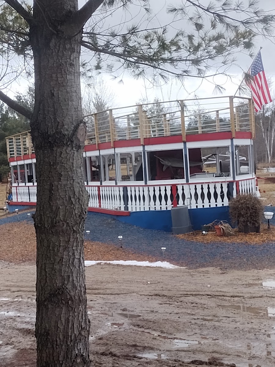 Trailside Food Court