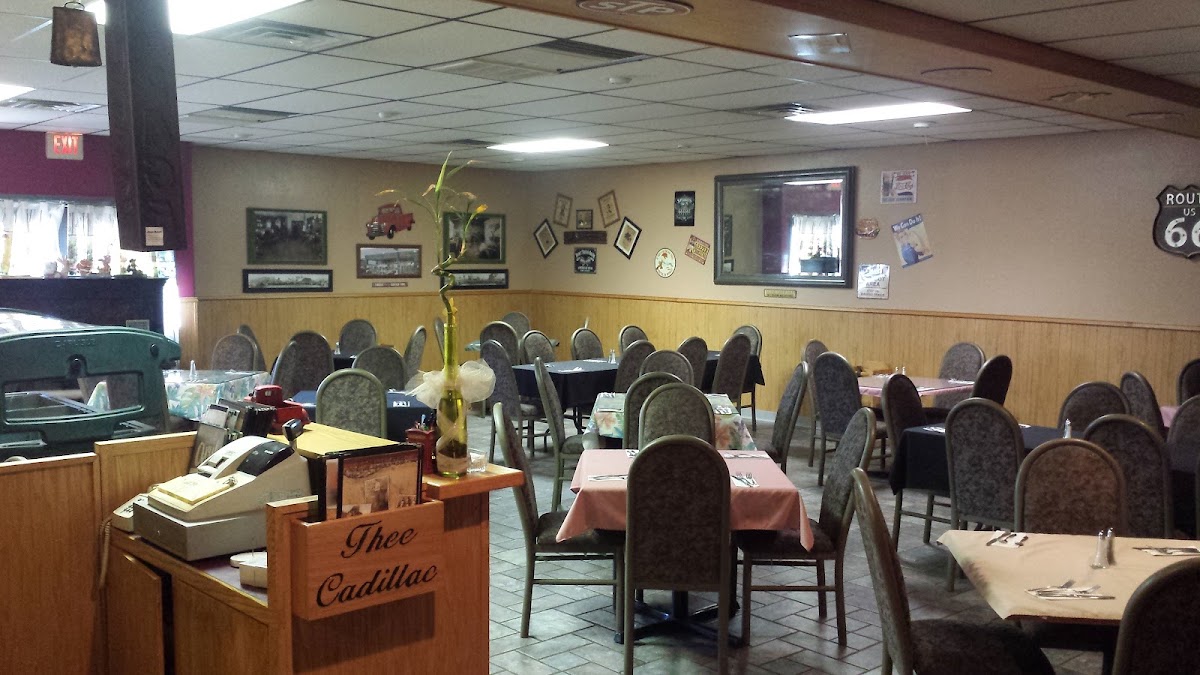 Thee Garage & Steakhouse