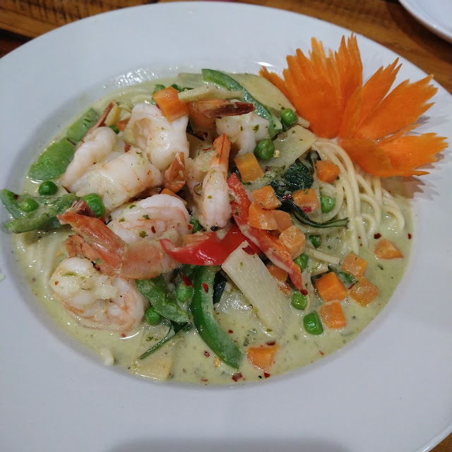Thai Green Curry Spaghetti with Shrimp