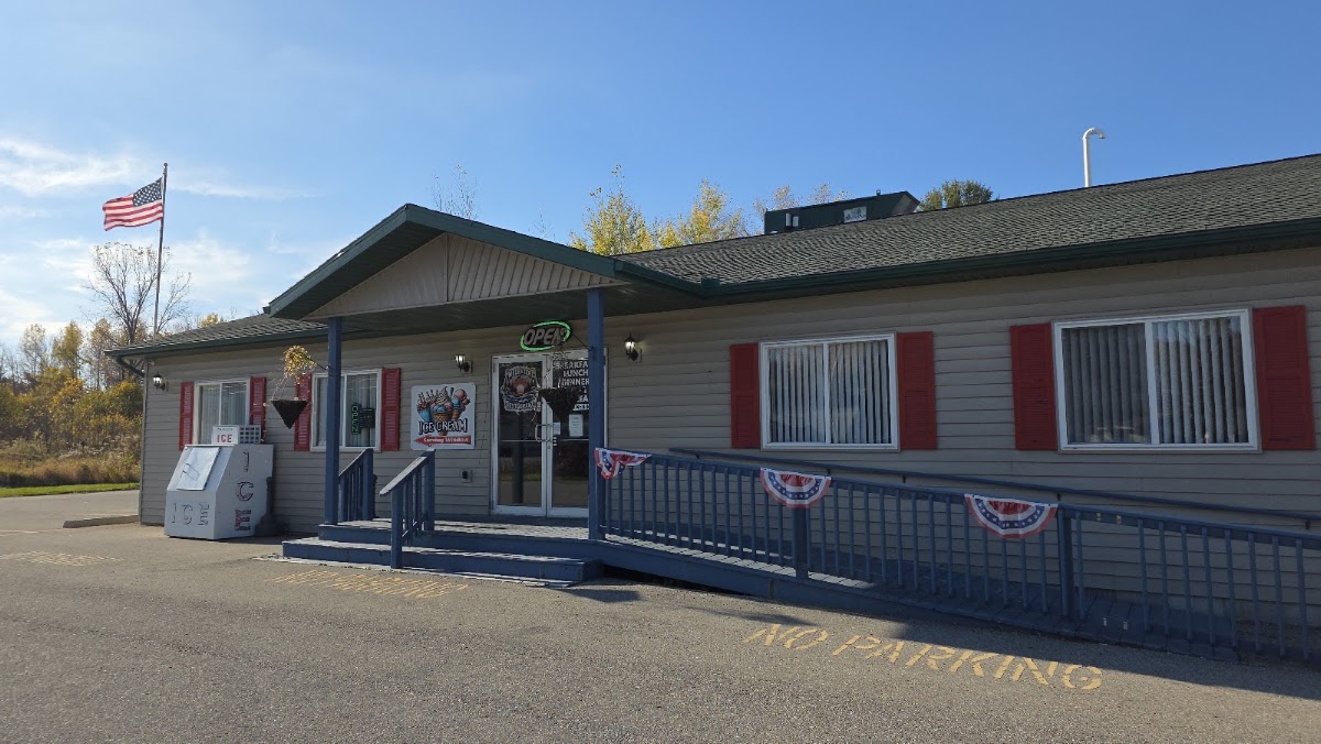 Timber & Tides Restaurant