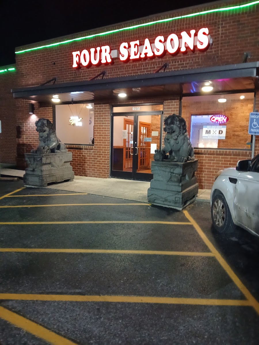 Four Seasons Chinese Buffet
