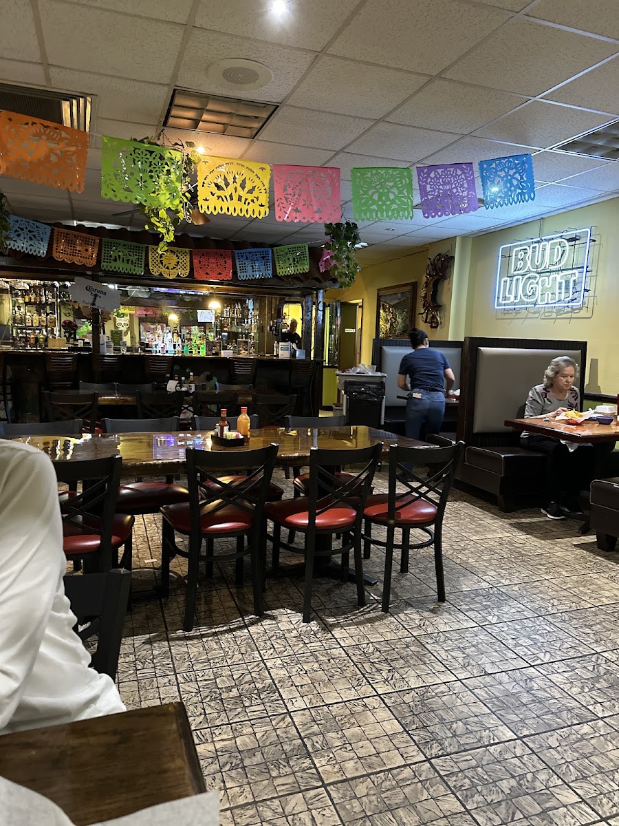 El Comal Mexican Restaurant