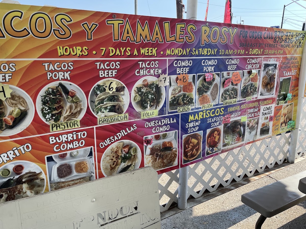 Tacos y tamales Rossy menu board