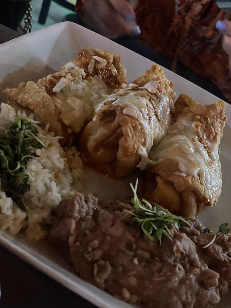 La Xhingada Modern Cantina