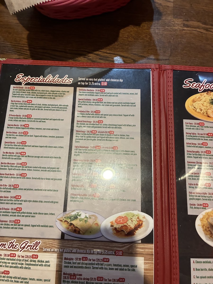 El Paraiso menu board
