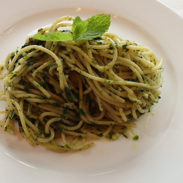 Spaghetti Pesto Sauce