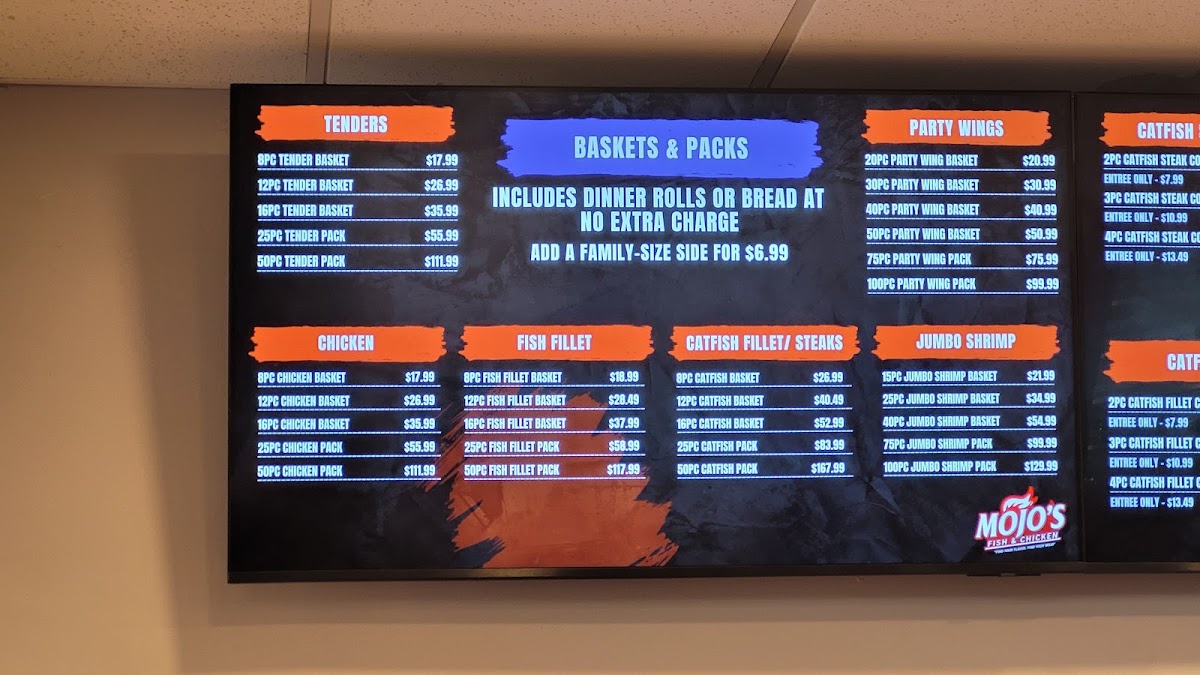 Mojo's Fish & Chicken menu board