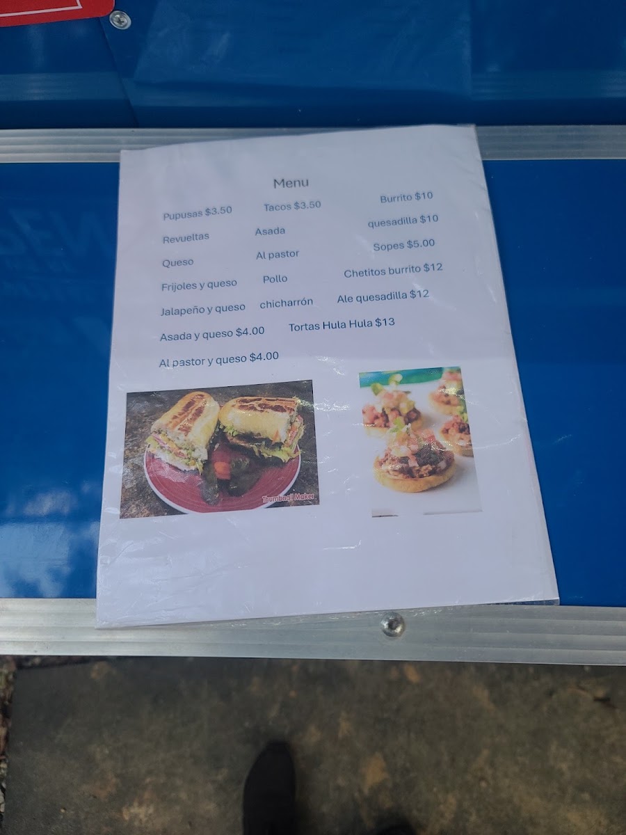 Sara’s pupuseria y taqueria menu board