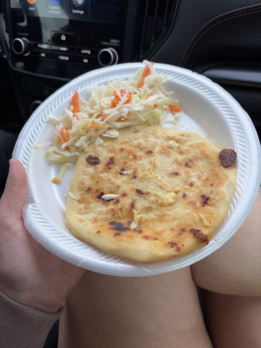 Sara’s pupuseria y taqueria