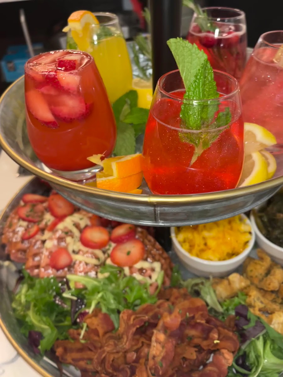T's Brunch Bar