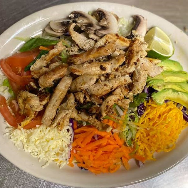 Beef and Chicken Fajita Salad