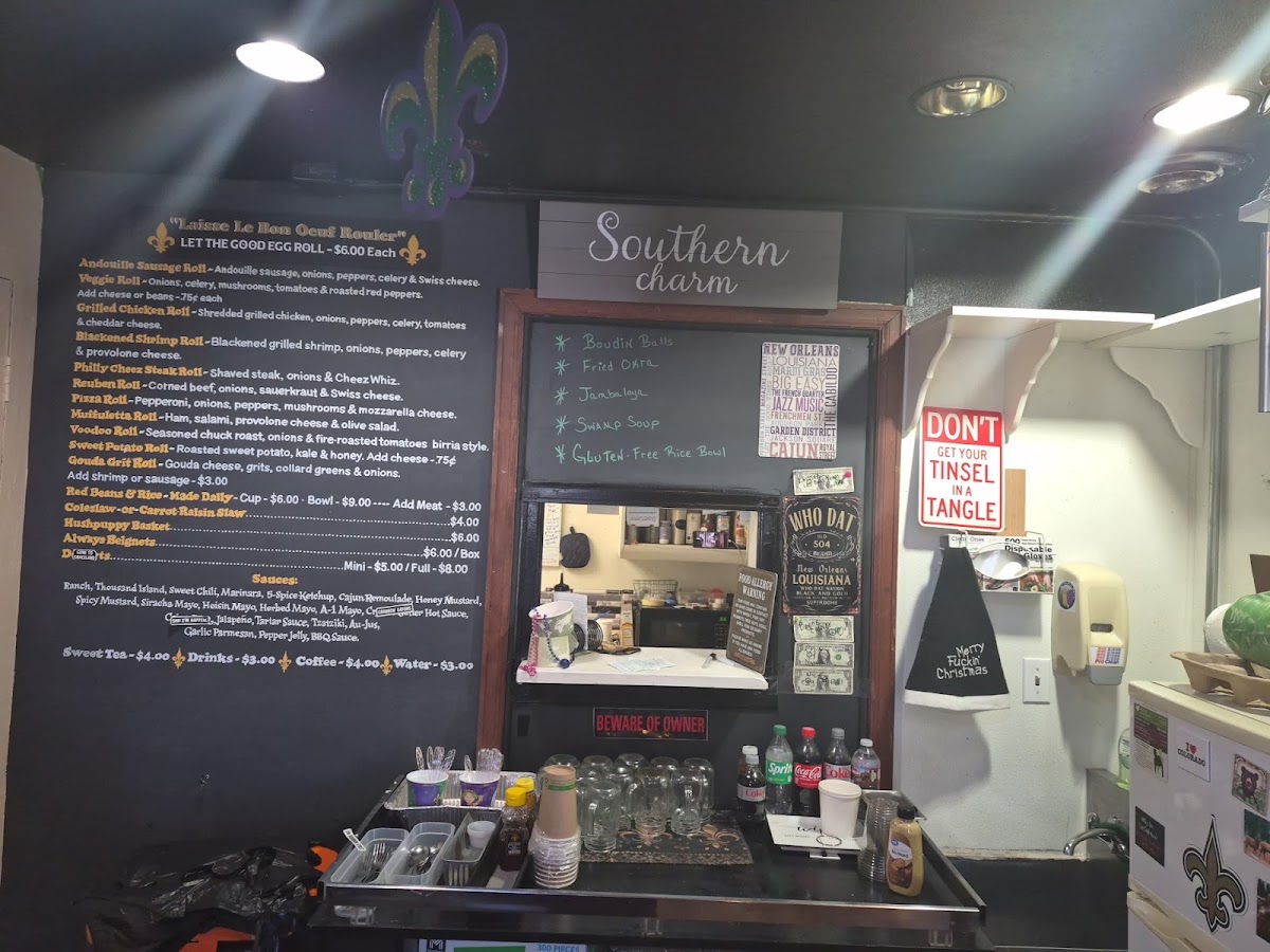 Lan-Yap Cafe menu board