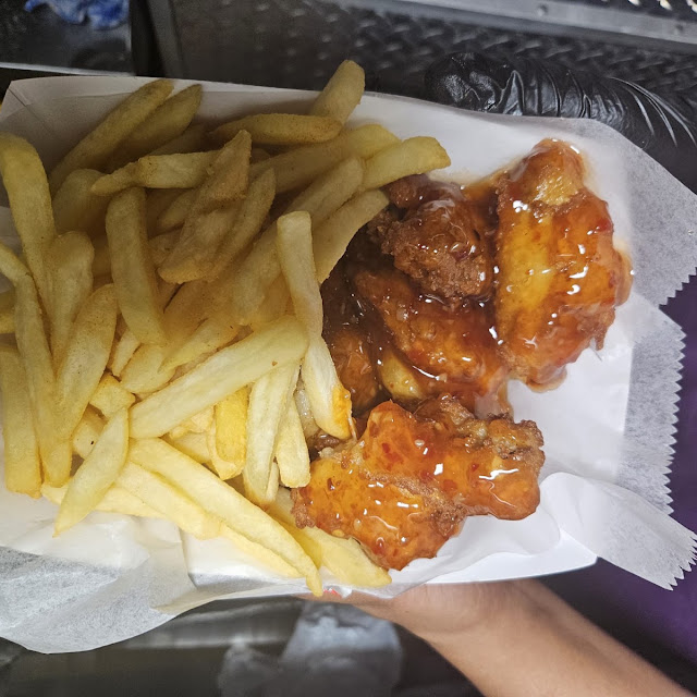 Sweet & Sour Wings & Fries