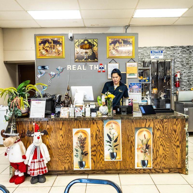 RealThai Restaurant At Bastrop