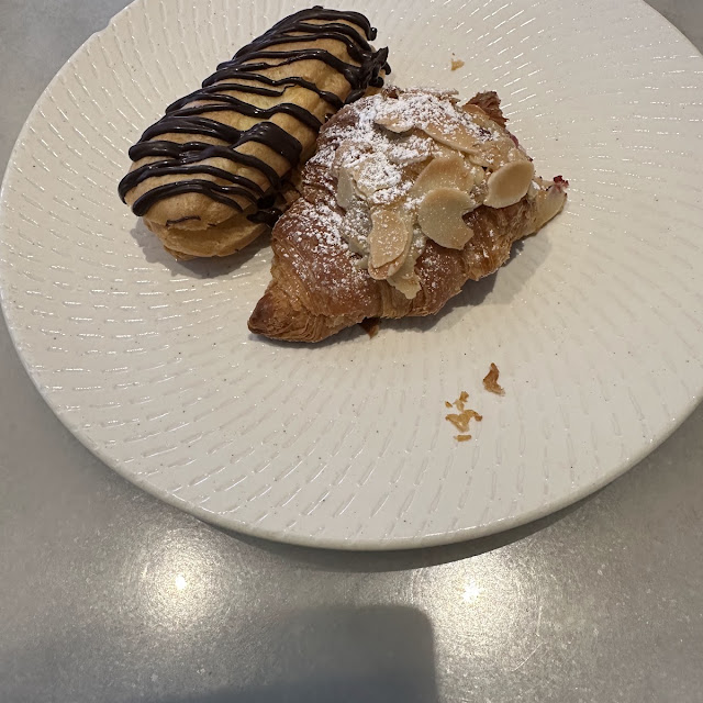 Almond Croissant & Eclair