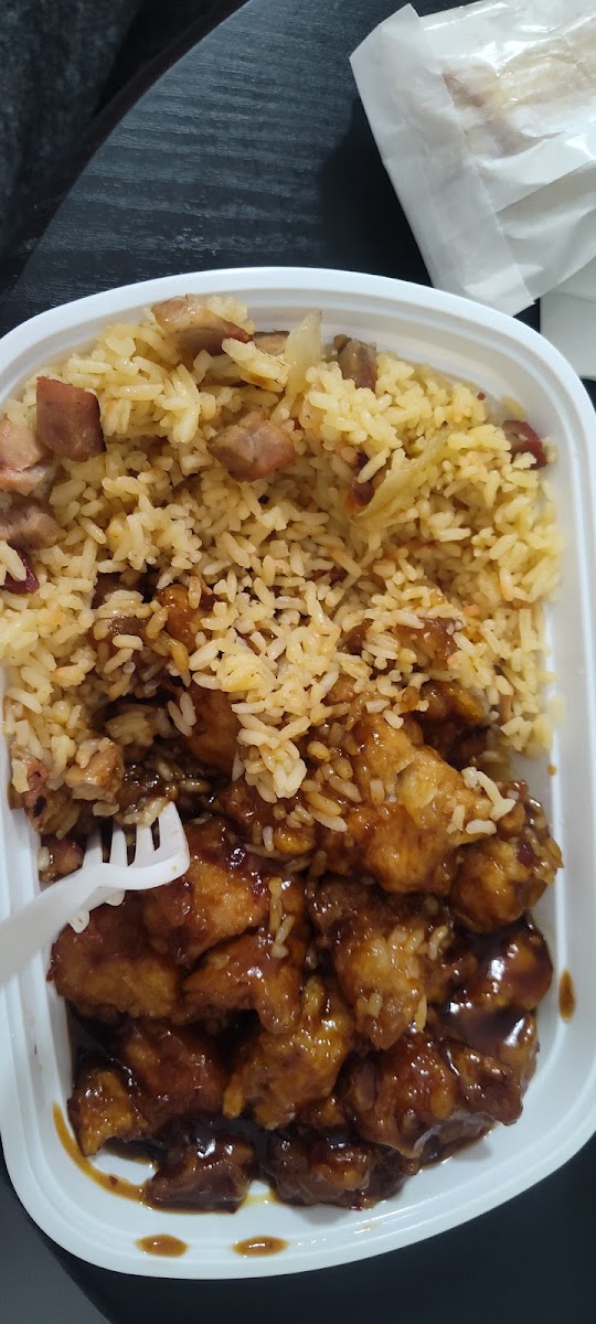 First Taste Chinese Restaurant