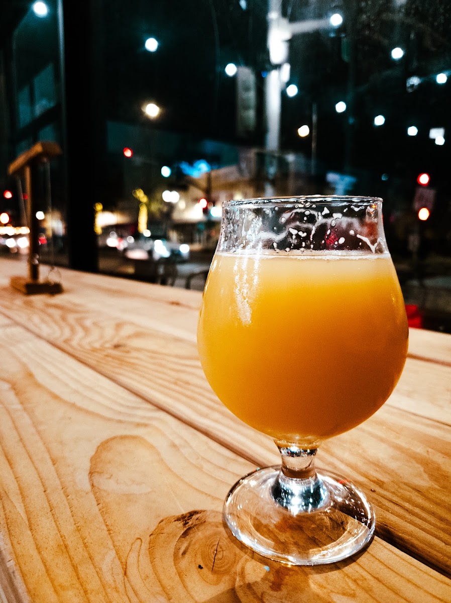 Overflow TapHouse Bar & Grill