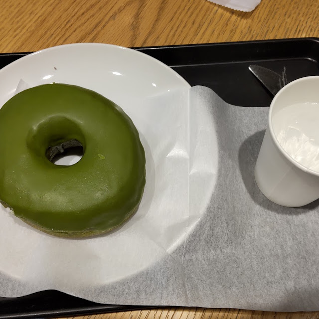 抹茶ドーナツ