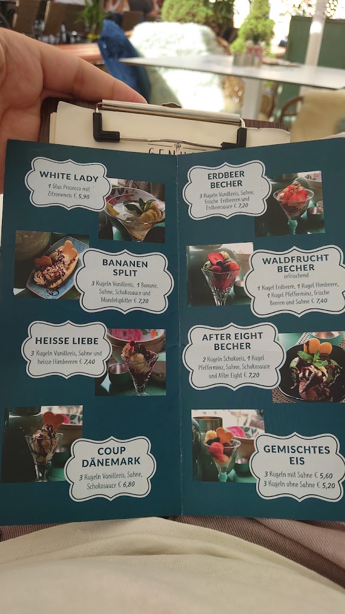 Genuss by Branka & Co menu board