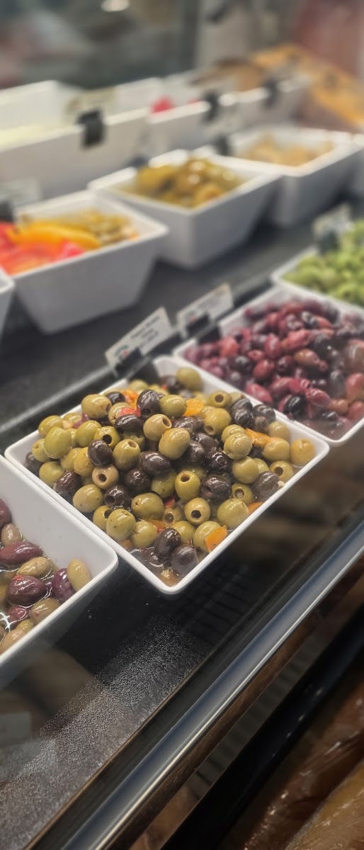 Scittino’s Italian Marketplace