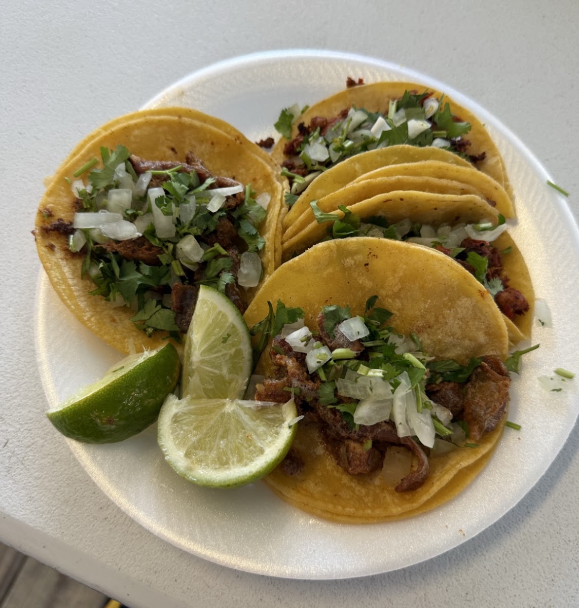3 Hermanas Taqueria
