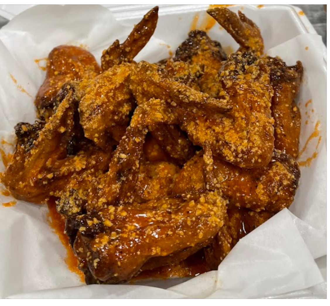 Momma Gayle’s Soulfood cafe/THAT NEW WING SPOT