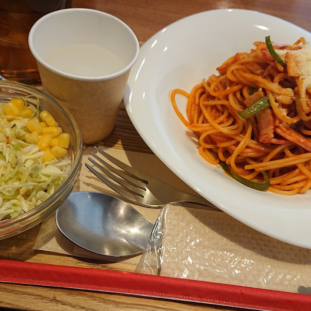 懐かしい味のナポリタン