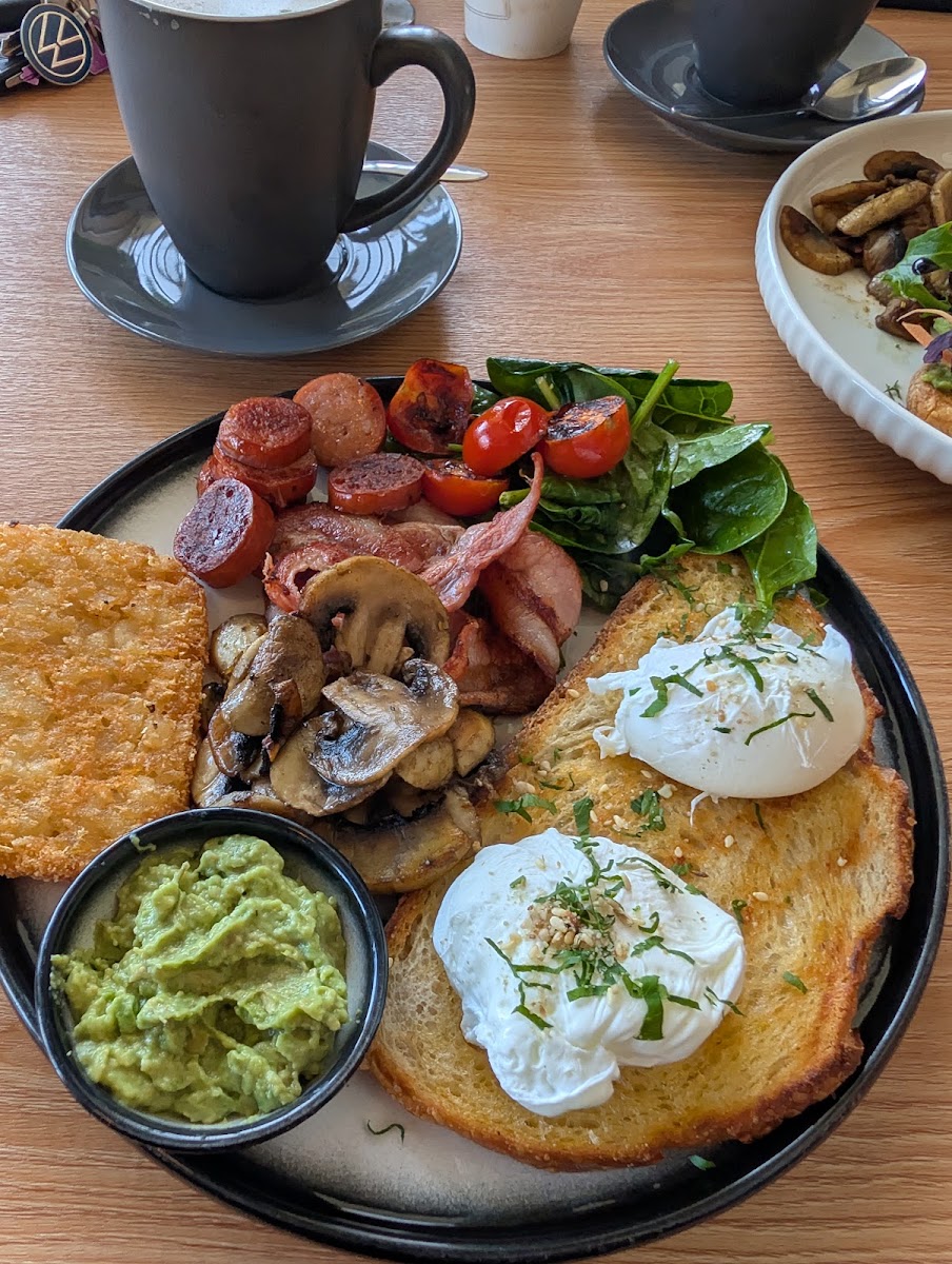 R Bros Cafe