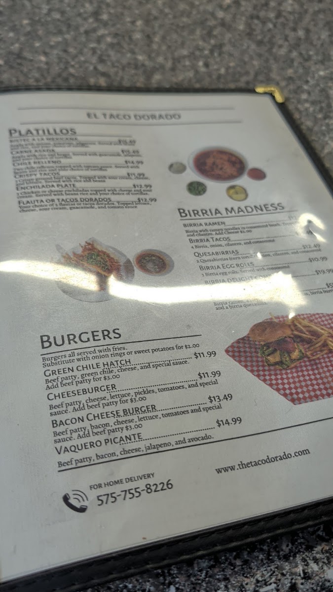 El Taco Dorado menu board