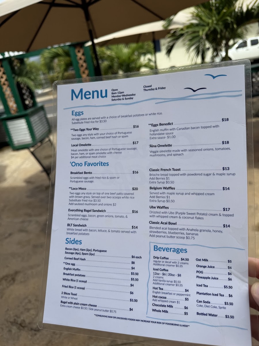 Da Reef Cafe menu board
