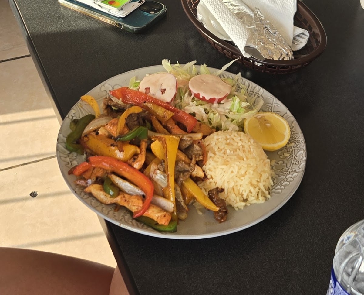 El Sabor De Mi Tierra Restaurant