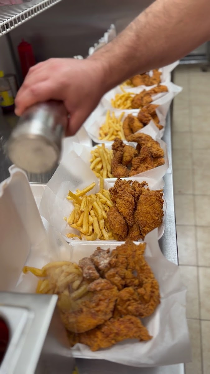 Chicago Fish & Chicken Grill- Arsenal