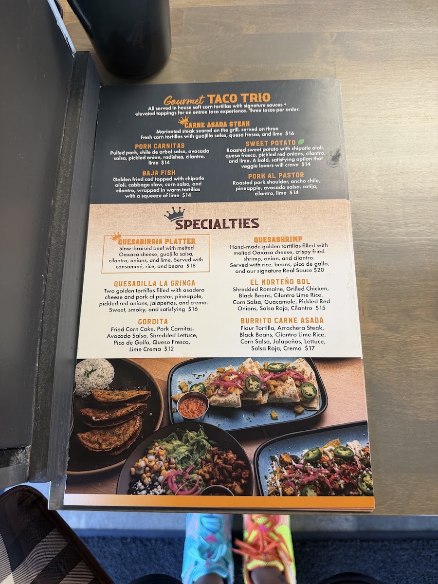El Taco Real menu board