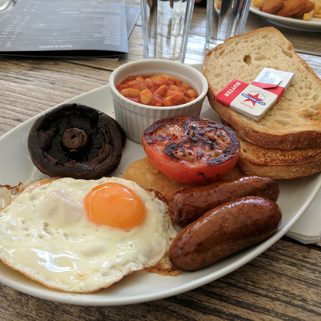 Big Brekkie