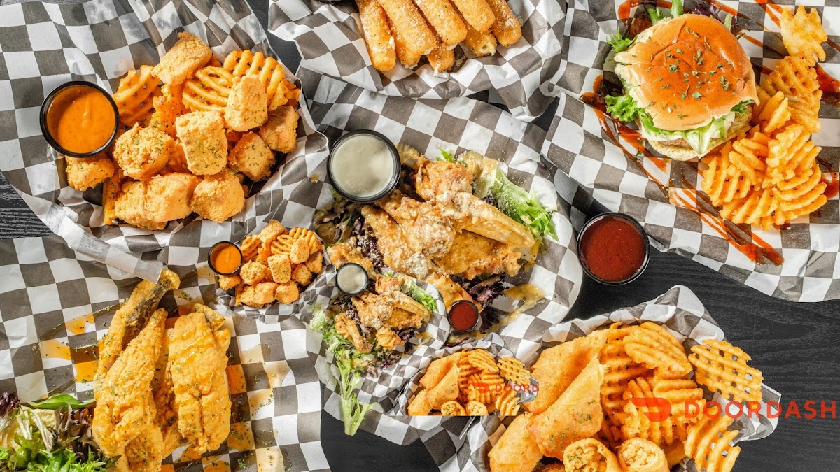 Tipsy’s Sports Bar & Grill