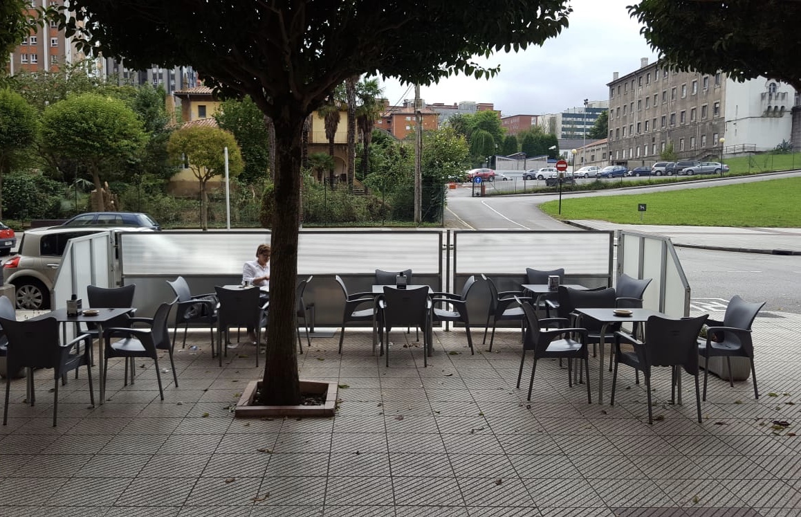 Cafetería B-12