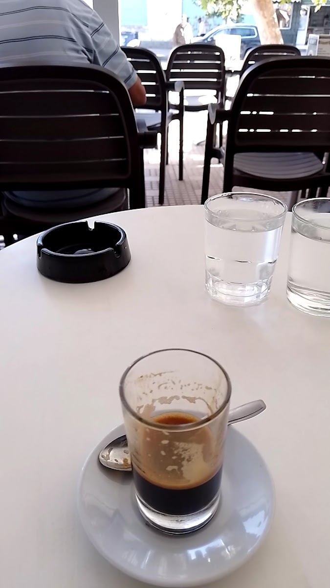 CAFE PATISSERIE PRINCE مقهى حلويات الأمير