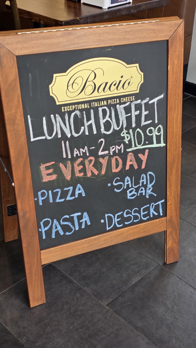 Pizzaiolo's Spring Cypress (gleannloch Farms) menu board